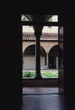 サンマルコ修道院の中庭